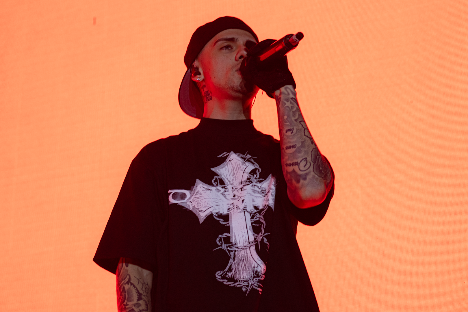 Easykid mostró su Darkera en el Coliseo Municipal