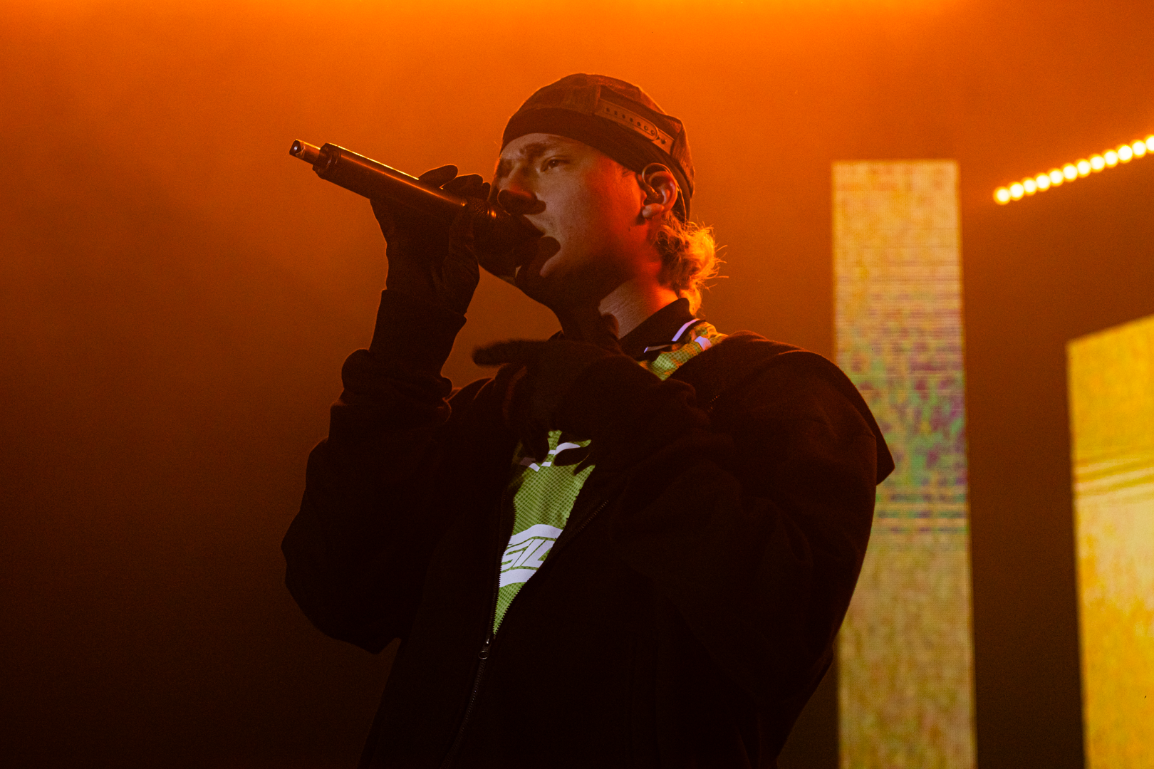 Easykid mostró su Darkera en el Coliseo Municipal