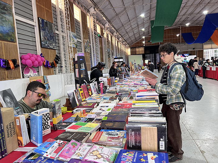 Valdivia abre convocatoria para su XXXIII Feria del Libro