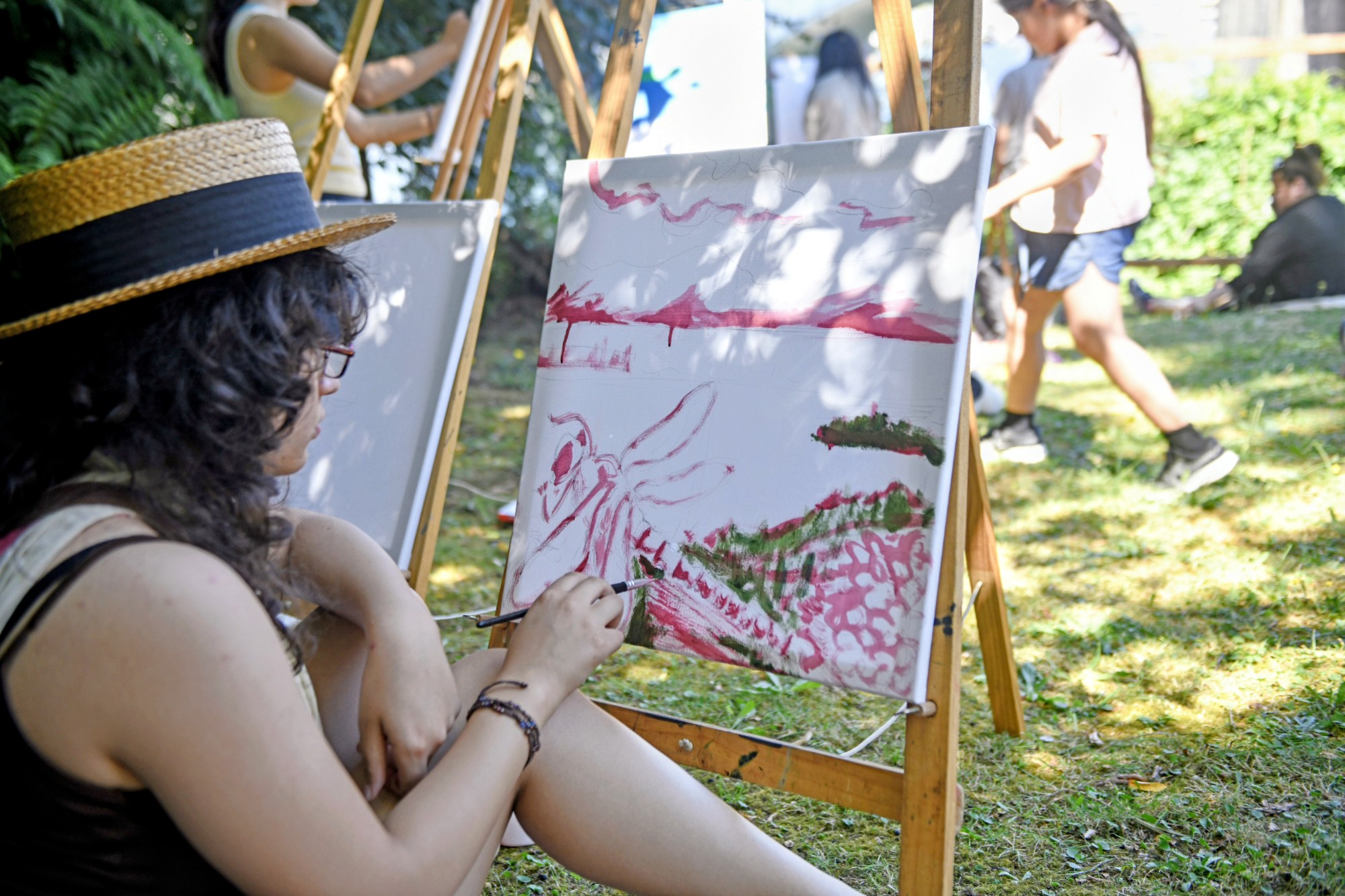 Exitosa convocatoria marca el inicio de la versión infantil   y juvenil del Concurso de Pintura “Valdivia y su Río”