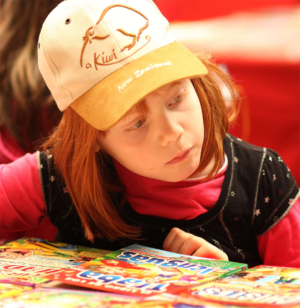 Trigésima Segunda Versión "Feria del Libro" 2024.